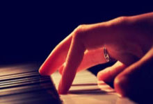 亿万28官网：0-1！德比惨遭四连斩 英超8.3亿豪门有多惨？4轮3负+坐稳下半区.